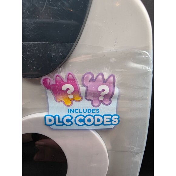 Pet Simulator Collector Bundle With DLC Codes & Mystery Items For Ages 6+ - Picture 3 of 10